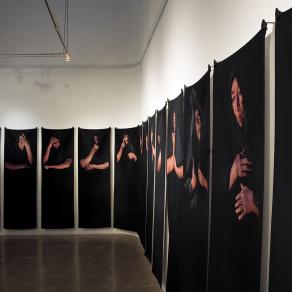 Mantillas. The weepers.