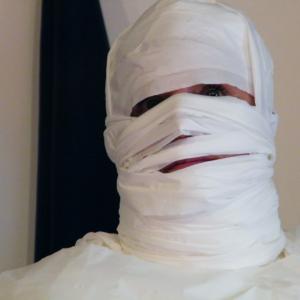 la performance di  Rosa Didonna“Viaggio di una Geisha e la ritrovata Sibilla”