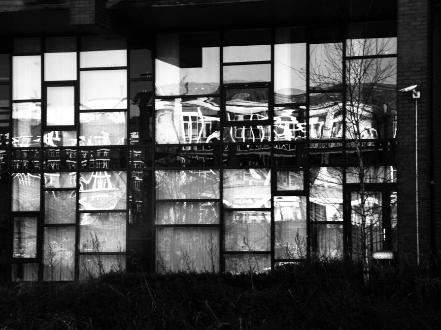 Tra visibile e invisibile - riflessi