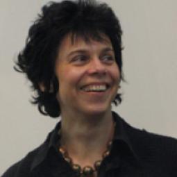 Iara Boubnova Iara Boubnova