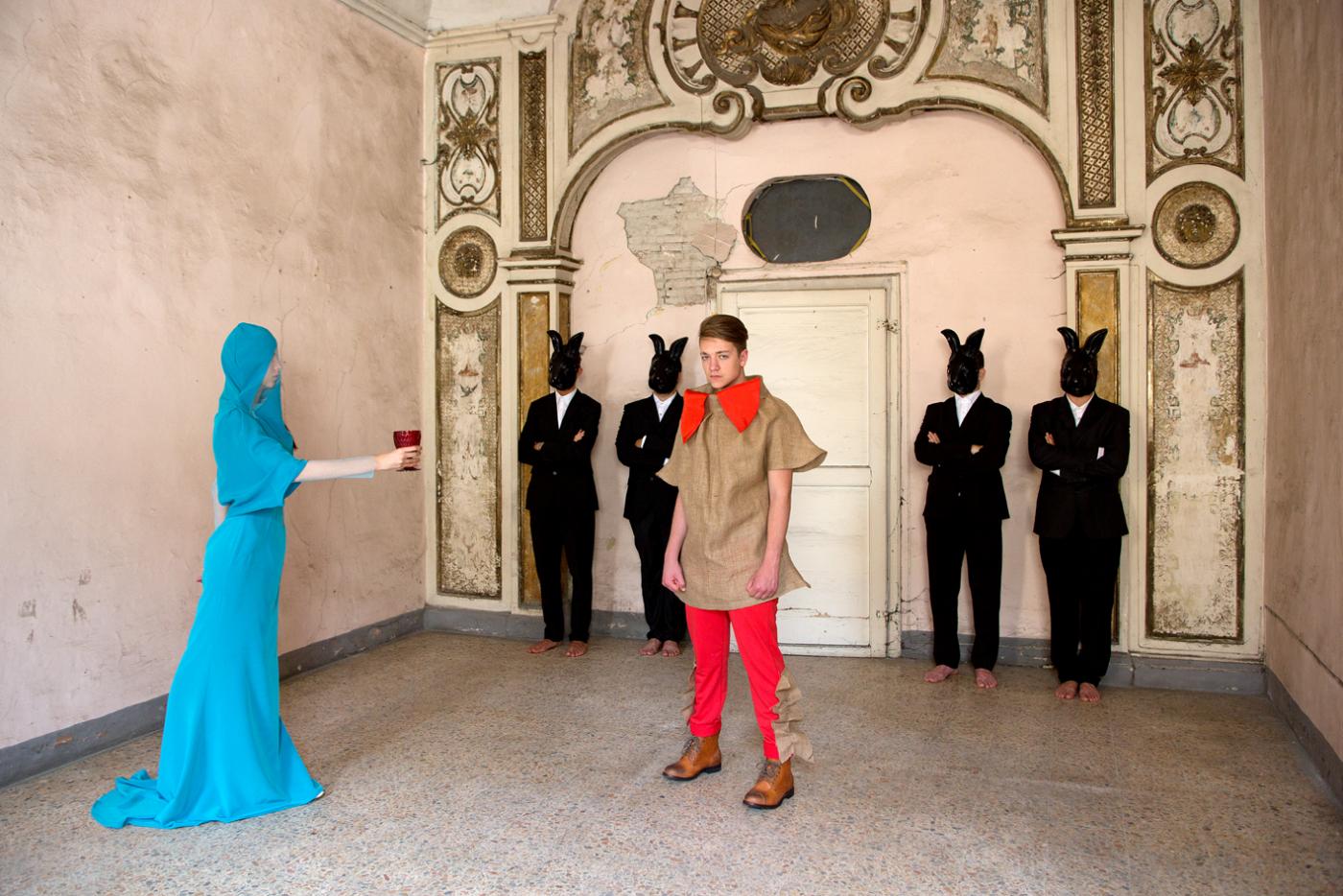 "Tell mum everything is ok” "Tell mum everything is ok”