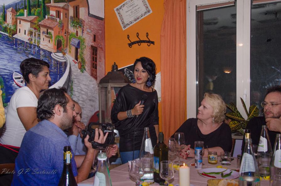 Katia Ricciarelli nel locale (Il Ritrovo del Gusto) Francavilla al Mare.
