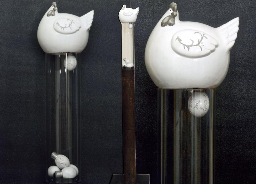 A HUEVO MI LUZ©, 2009     (PARTICOLARI OPERA)                                                       