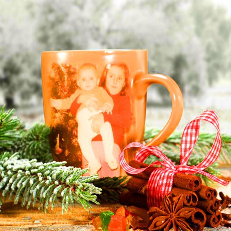 Natale una parola che trasmette felicità solo a pronunciarla. Il più grande augurio che possa fare è che sia Natale ogni giorno!!!