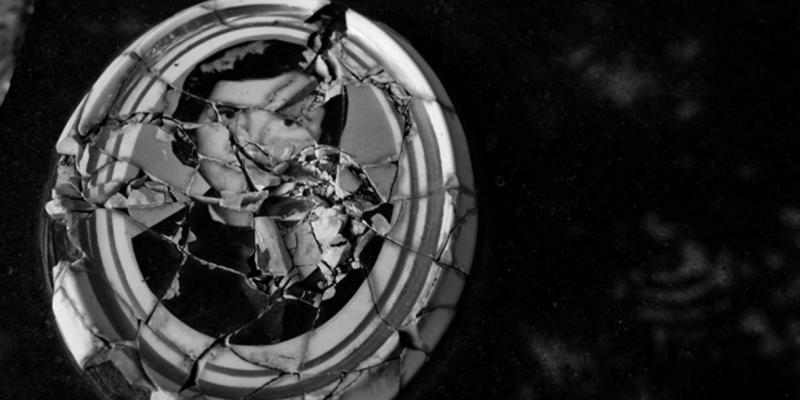 VIRGINIA FARINA - "KOSOVA" LA MATERIA DELLA MEMORIA