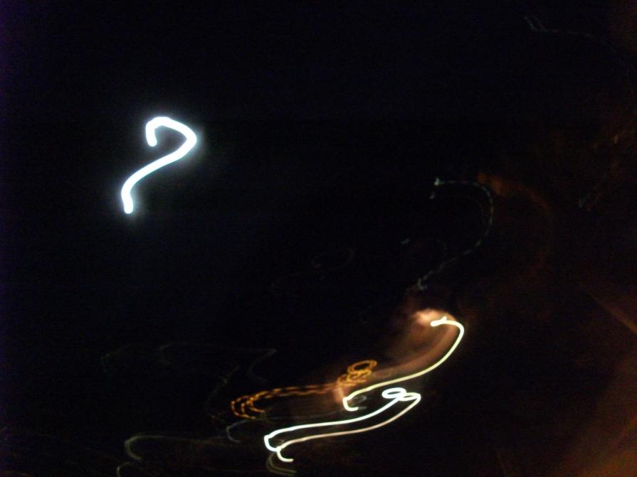 PUNTO DI DOMANDA NELLA NOTTE PUNTO DI DOMANDA NELLA NOTTE