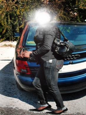 one sister senza volto 01