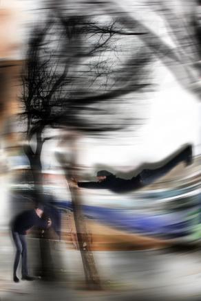 la bora mi spazza.   ( ir-spazzatura)