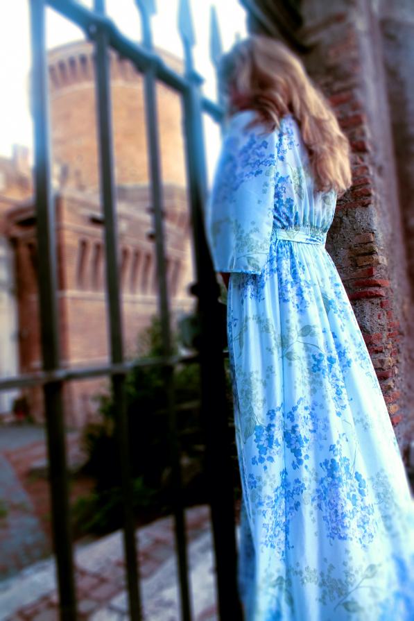 "Blue Gate" "Blue Gate"