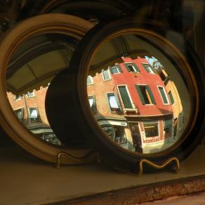 Specchi veneziani...