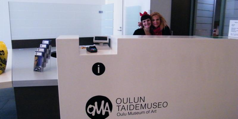 PERFORMANCE ROSA DIDONNA CLOISONNE’LE PETIT 4 (ARTE-LA MIA SECONDA PELLE) AT TAIDEMUSEO OULU FINLAND