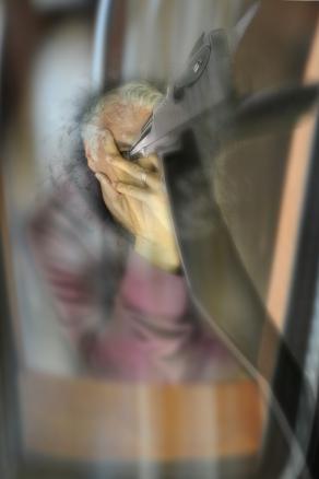 ti uccidono in casa, al dila' del vetro, bummmmmmmmmm