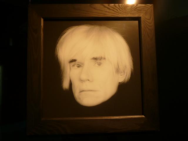 Andy Warhol fotografato da Robert Mapplethorpe nel 1986. Milano, museo del 900, 14-06-2013. Andy Warhol fotografato da Robert Mapplethorpe nel 1986. Milano, museo del 900, 14-06-2013.