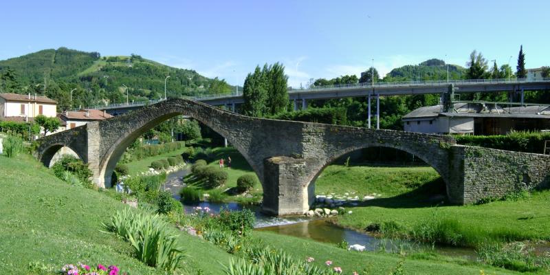 Modigliana (Forlì). Classes and painting workshop 