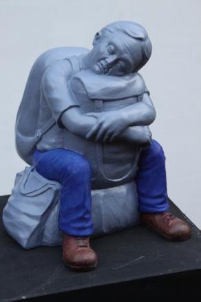 menunggu pagi (waiting for the morning)