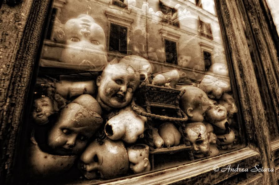 "Sguardi non vedenti"