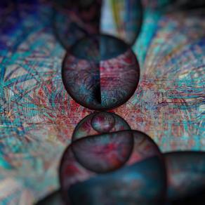 Senza tempo, sempre in contatto  ( Timeless, always in touch ) 