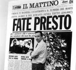 Andy Warhol : Showcases Andy Warhol : Showcases