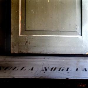 Sulla soglia di Rodolfo Fiorenza Sulla soglia di Rodolfo Fiorenza