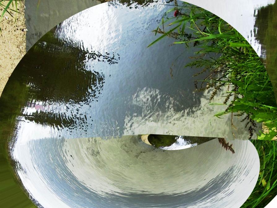 <natur Flirtatious winks>