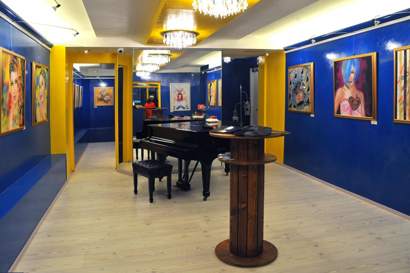 Partecipo con due mie opere artista Fabio Battipaglia alla battuta d'asta presso la Galleria d'Arte Albatros a Parma