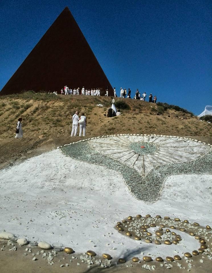 Rito della Luce 2015: La Resilienza della Bellezza - Inno alla Gioia di Vivere