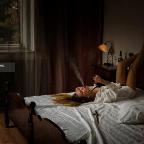 " Love me or Kill me "