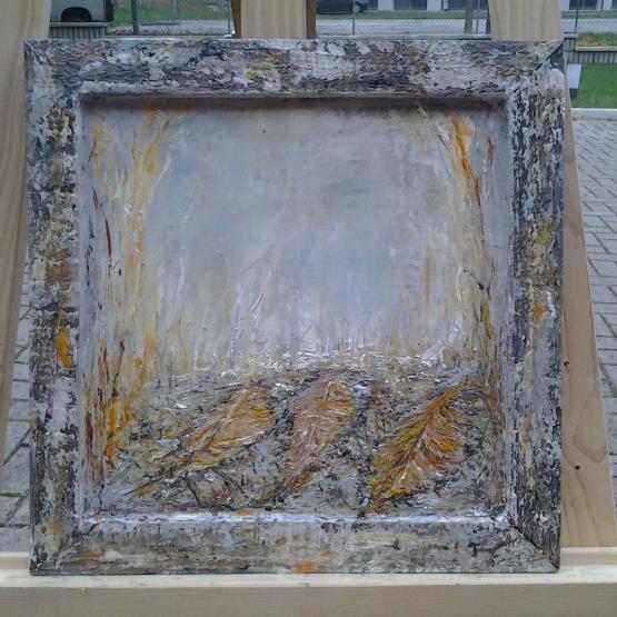 in un letto di foglie (passeggiata in autunno)