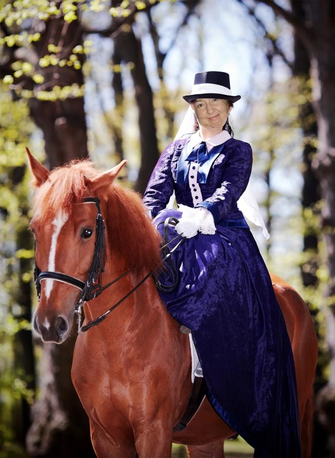 I MIEI GENITORI MI HANNO INSEGNATO L'EDUCAZIONE LA VITA MI HA INSEGNATO CON CHI USARLA !!!