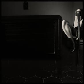 Nudo 4 (1983) - foto Augusto De Luca. 24