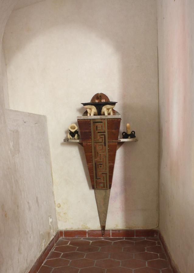 Day and Night bar Day and Night bar