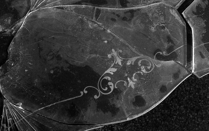 in caso di necessità rompere il vetro