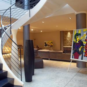 IL RIVISITISMO CHE ARREDA IL RIVISITISMO CHE ARREDA