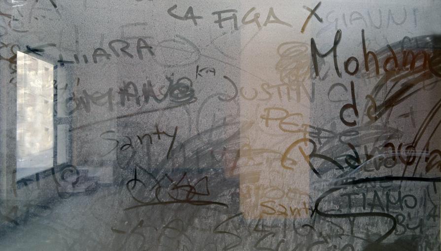 Intorno a me e oltre. Intorno a me e oltre.