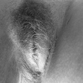 FIGURA FEMMINILE N.9, 2013.