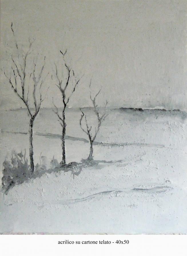 dopo la neve andando alla stazione