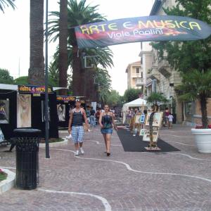 Arte e Musica -Via Paolini 