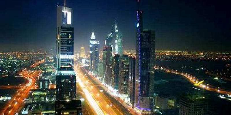 Skyline                                   Between art and urban architecture