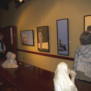 TRA REALISMO E IPERREALISMO al CLUB LA MERIDIANA DI MODENA TRA REALISMO E IPERREALISMO al CLUB LA MERIDIANA DI MODENA