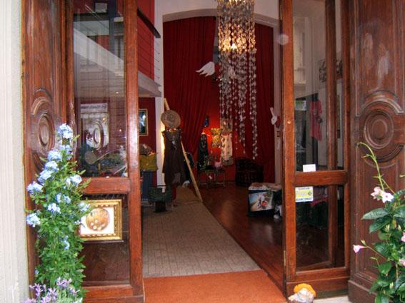 Spazio Epicuro, showroom in Milano (Italy)