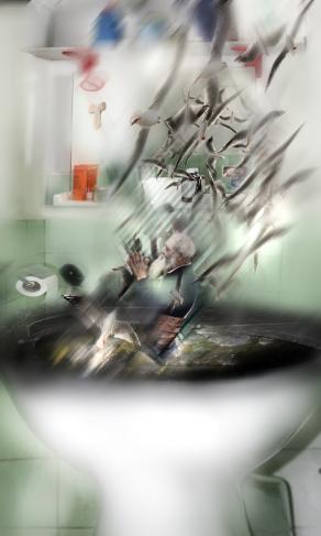 lo vedi .ti nascondi vorresti buttarlo nel cesso ,a differenza di un preservativo usato,il povero e 