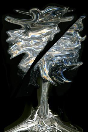 dalle radici della carta nasce una pianta di plastica.