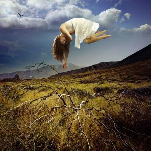 Un viaggio fra due mondi Un viaggio fra due mondi