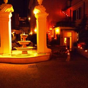 THREE EXHIBITIONS GROUP NATIONAL, NAPOLI,ROMA,MILANO THREE EXHIBITIONS GROUP NATIONAL, NAPOLI,ROMA,MILANO