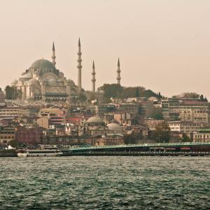 Turkey. Istanbul. Chaos and collapse 2/2