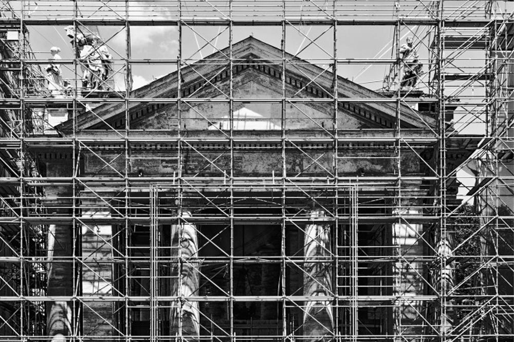 È una congiunzione leggera È una congiunzione leggera