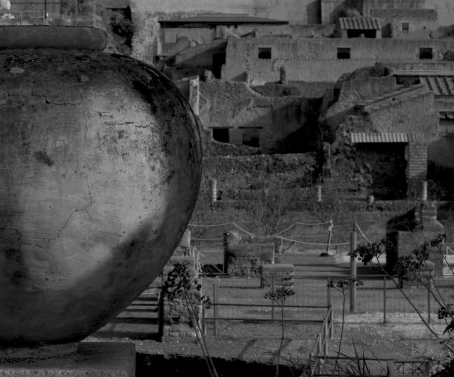 Herculaneum al termine della notte