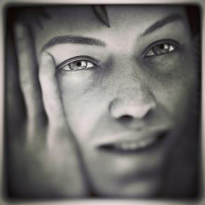 Ritratto Bianco e Nero (modella virtuale)