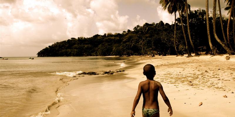 Invito per la mostra fotografica personale di Monia Tartarini Invito per la mostra fotografica personale di Monia Tartarini