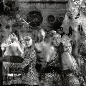 RITRATTO DI NINFOMANI NEL CUORE DI GOMORRA - PORTRAIT OF NYNPHOMANIACS IN THE DEPTH OF GOMORRAH